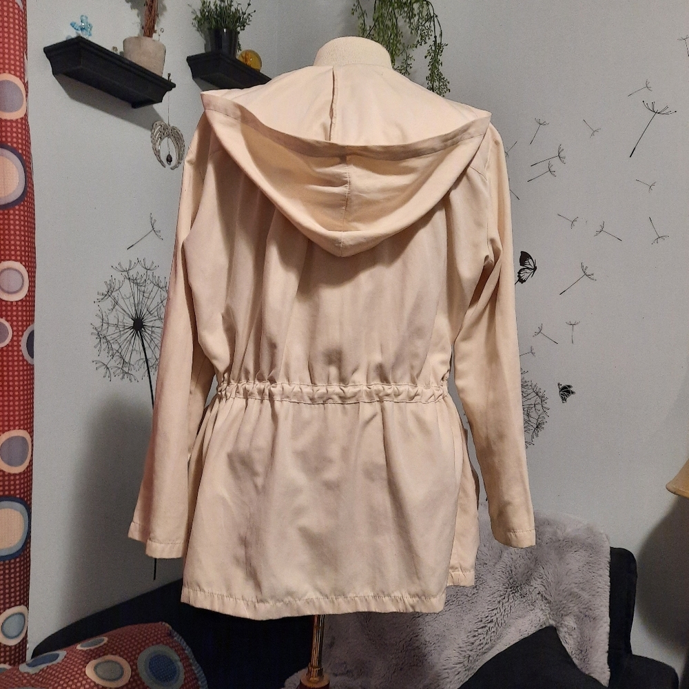 White Mid-length Spring Coat S - Picture 3 of 5